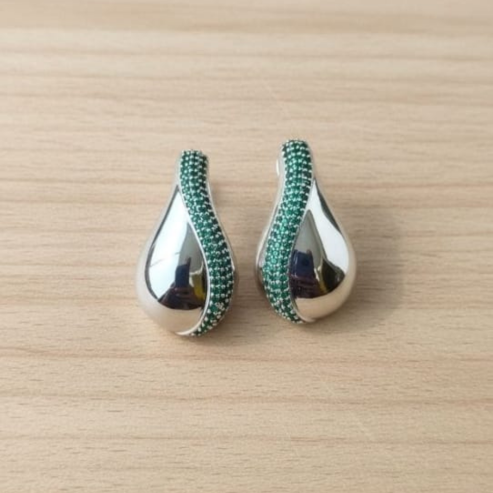 Emerald Sliver Teardrop Elegance Earring with white background 399rs by the party piece best artificial jewelry brand in india
